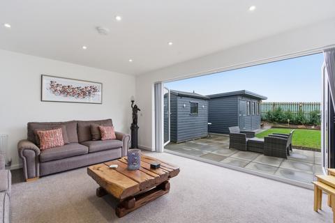 4 bedroom detached house for sale, Curling Avenue, Airth, FK2