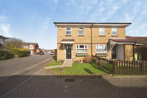 undefined, Rochford Drive, Luton