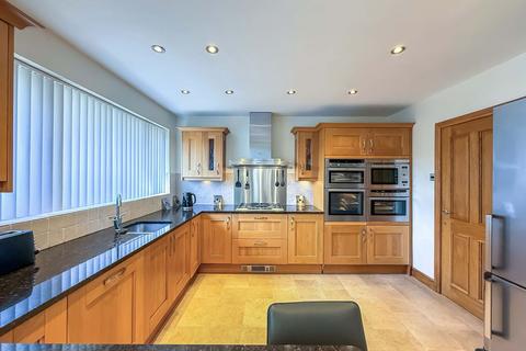 5 bedroom detached bungalow for sale, Westcliffe Road, Southport PR8
