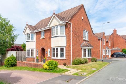 4 bedroom detached house for sale - Ashmole Avenue, Burntwood, WS7