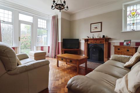 undefined, South Road, Sully, Penarth