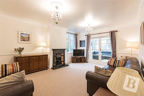4 bedroom detached house for sale, Orange Tree Hill, Havering-Atte-Bower, Romford, RM4