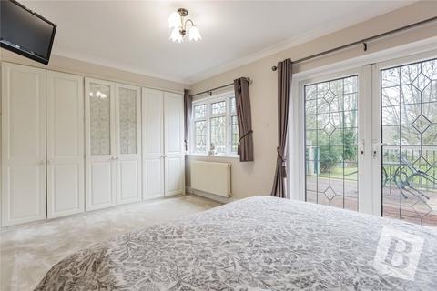 4 bedroom detached house for sale, Orange Tree Hill, Havering-Atte-Bower, Romford, RM4