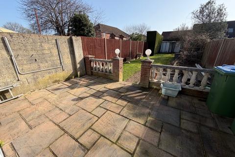 3 bedroom semi-detached house for sale, Adelaide Road, Southampton SO17