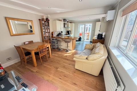 3 bedroom semi-detached house for sale, Adelaide Road, Southampton SO17