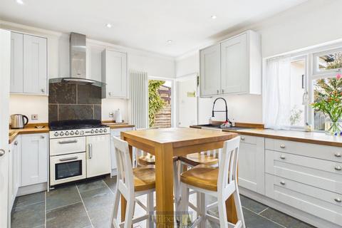 4 bedroom semi-detached house for sale, Goodwood Avenue, Hutton, Brentwood, Essex, CM13