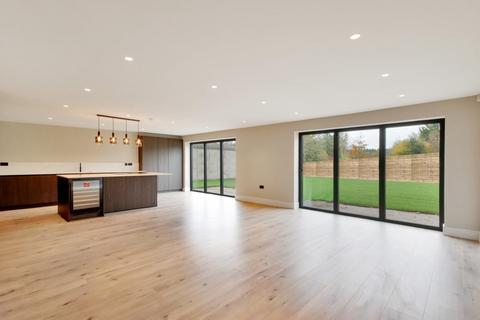 4 bedroom detached house for sale, Pilgrims Way West, Otford, Sevenoaks, Kent, TN14