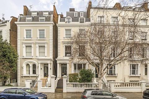 1 bedroom flat for sale, Pembridge Crescent, London W11