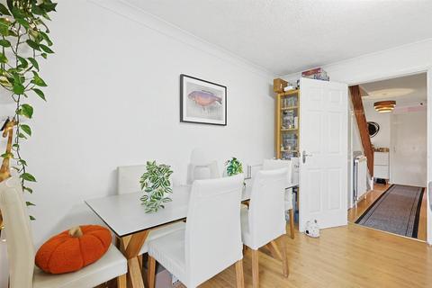 undefined, Gatscombe Close, Hockley SS5