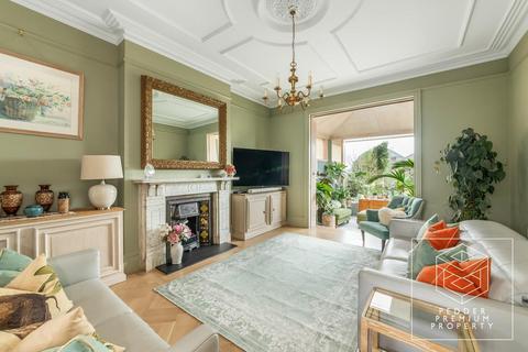 4 bedroom house for sale, Cosbycote Avenue, Herne Hill, London, SE24