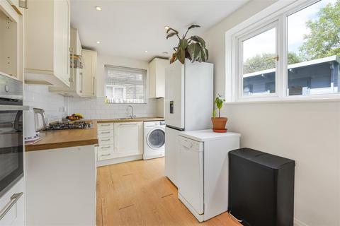 2 bedroom maisonette for sale, Parkfields Avenue, West Wimbledon SW20