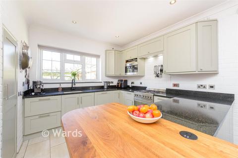 5 bedroom detached house for sale, Bredhurst Road, Wigmore, Gillingham, Kent