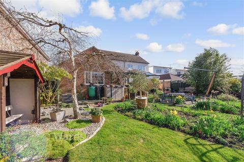 5 bedroom detached house for sale, Bredhurst Road, Wigmore, Gillingham, Kent
