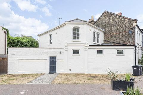 4 bedroom house to rent, Crimsworth Road, Vauxhall, London, SW8