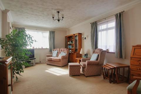 3 bedroom bungalow for sale, Romsey