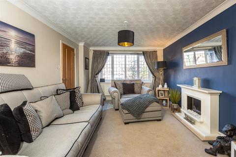 4 bedroom detached house for sale, Ffordd Dryden, Killay, Swansea