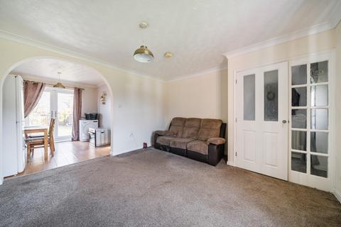 undefined, Elmgarth, Sleaford, Lincolnshire, NG34