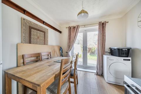 undefined, Elmgarth, Sleaford, Lincolnshire, NG34
