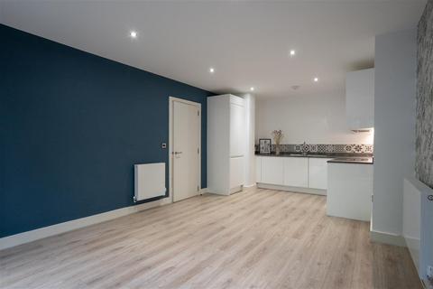 2 bedroom apartment for sale, Broadoaks, 548 Streetsbrook Road, Solihull