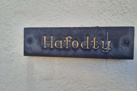 undefined, Caernarfon, LL55
