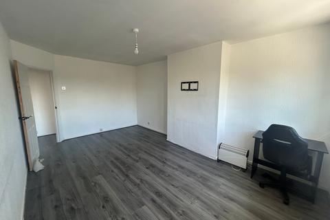 2 bedroom flat to rent, Liverpool Road, Liverpool, L37