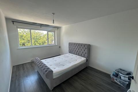 2 bedroom flat to rent, Liverpool Road, Liverpool, L37