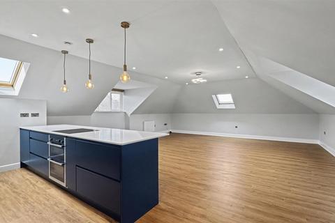 2 bedroom apartment for sale, London Road, Ascot