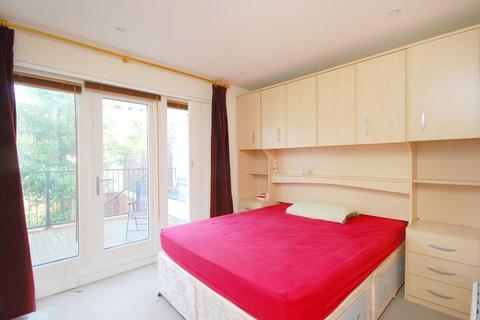 Denning Mews, Balham, London, SW12