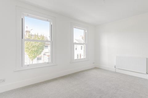 2 bedroom house to rent, Besley Street, Streatham, London, SW16
