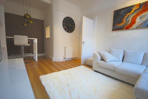 1 bedroom flat to rent, Restalrig Road South, Edinburgh, EH7