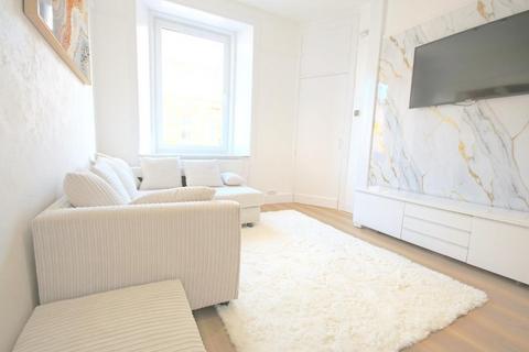 1 bedroom flat to rent, Restalrig Road South, Edinburgh, EH7