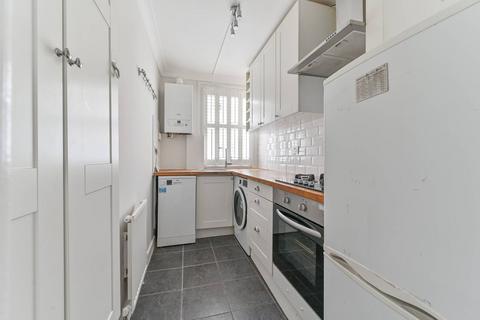 2 bedroom flat to rent, Bramley Hill, South Croydon, CR2