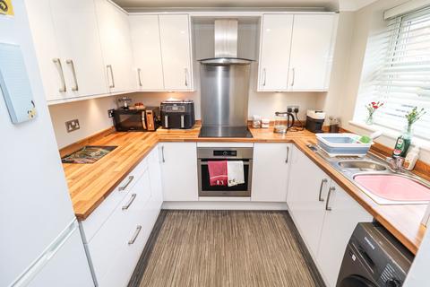 2 bedroom terraced house for sale, Shorwell Close, Warrington