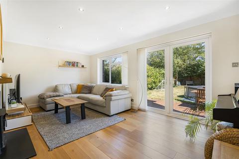 undefined, Shinfield Road, Shinfield, Reading