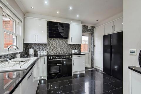 undefined, Major Haddock Close, Royston SG8