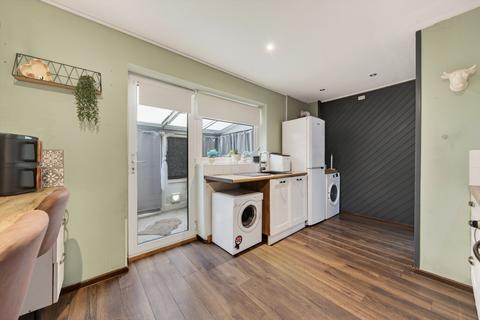 undefined, Severn Court, Burton Latimer, NN15