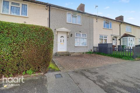 3 bedroom terraced house for sale, Spurling Road, Dagenham
