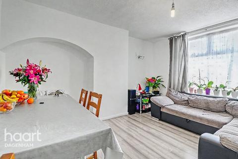 Spurling Road, Dagenham