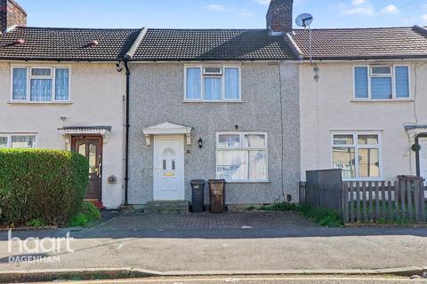 3 bedroom terraced house for sale, Spurling Road, Dagenham