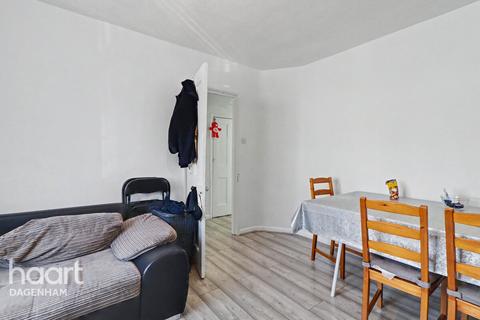 3 bedroom terraced house for sale, Spurling Road, Dagenham