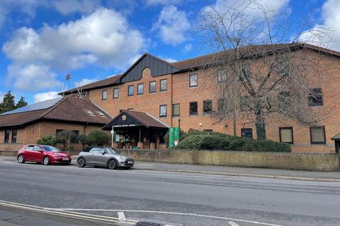 Office to rent - Oxted RH8