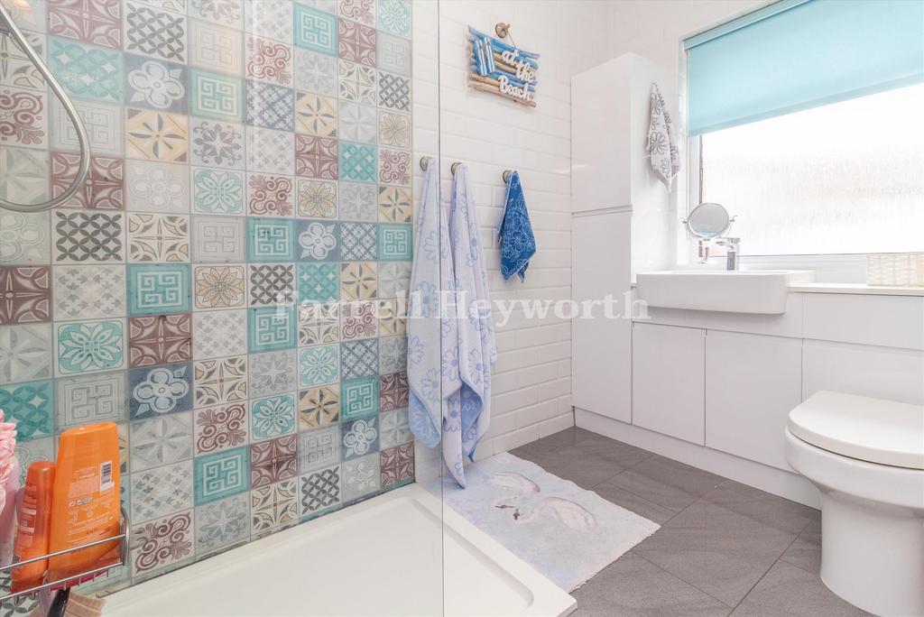 Ground Floor Shower