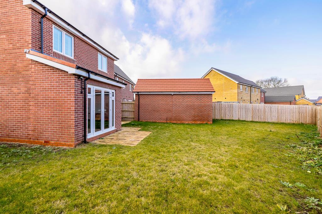 7 Sunflower Avenue (Pinchbeck)-13.jpg