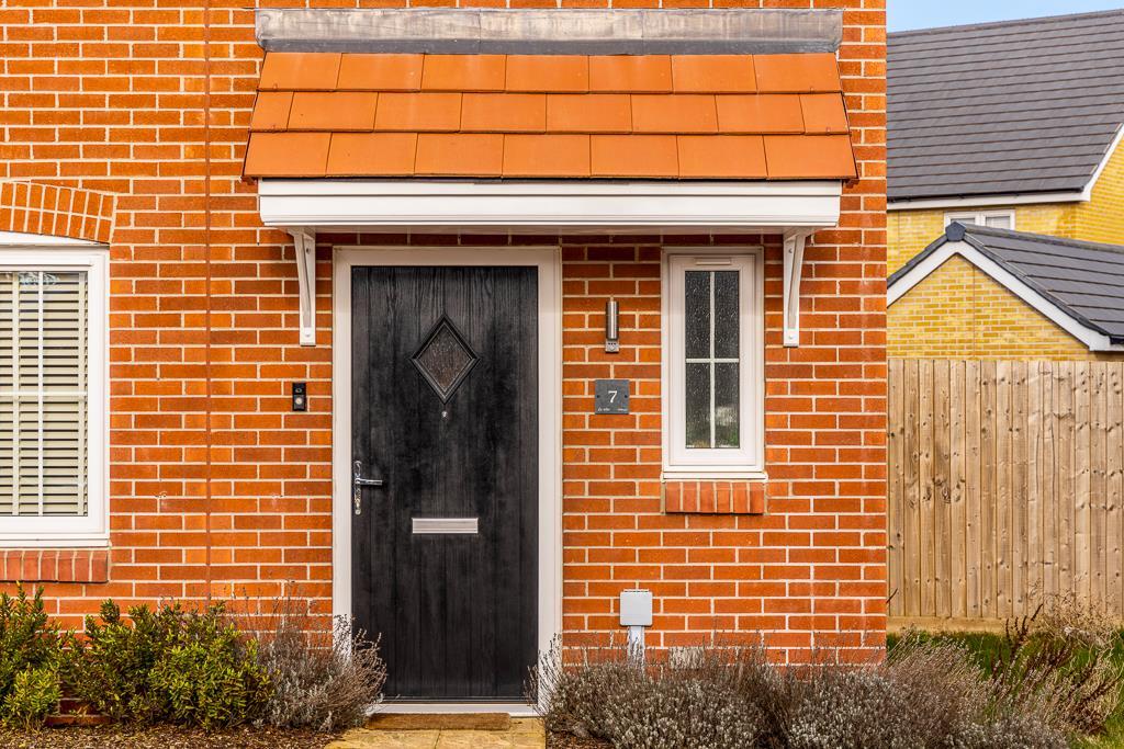 7 Sunflower Avenue (Pinchbeck)-7.jpg