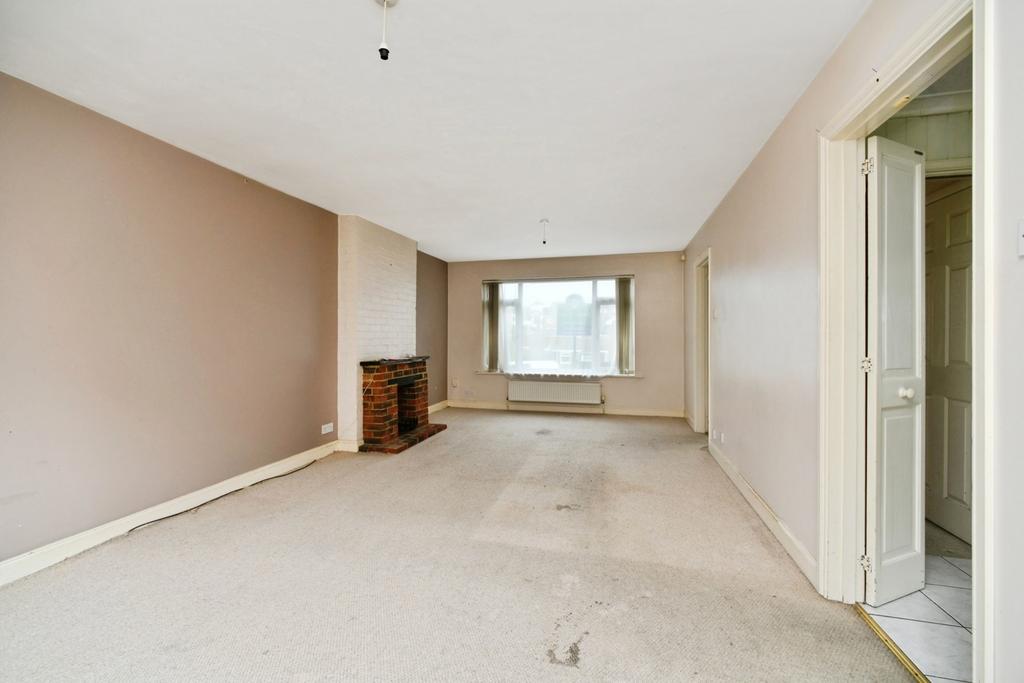 Living Room Pic 3