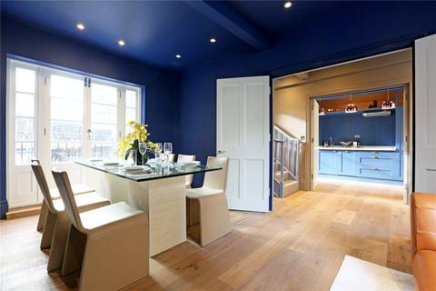undefined, White Horse Street, London, W1J