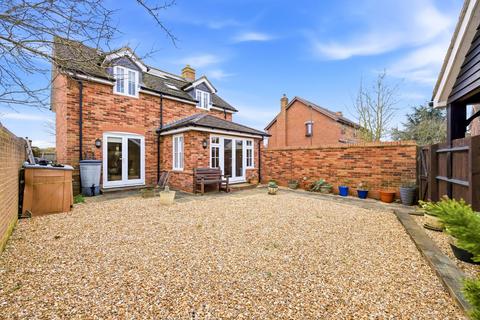 3 bedroom detached house for sale, Harkness Court, Hanslope, MK19