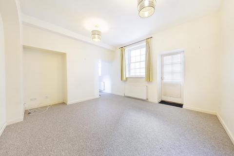undefined, Clifton Road, Clifton