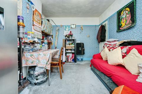 undefined, Dunstable Road, Luton