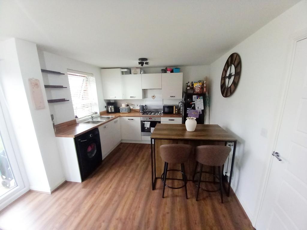 Dinng kitchen